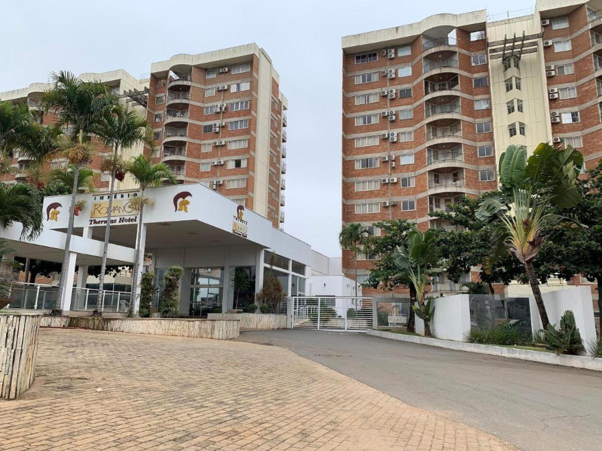 Apartamento Imperio Romano - 2 Quartos, 24Hs Piscina Caldas Novas Εξωτερικό φωτογραφία